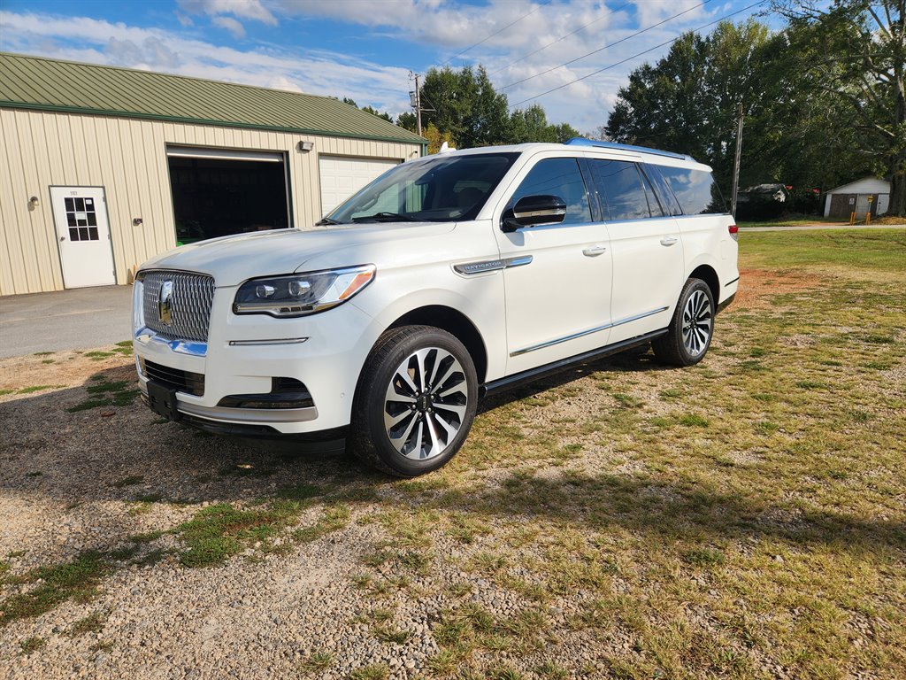 2022 Lincoln Navigator Reserve L's photo