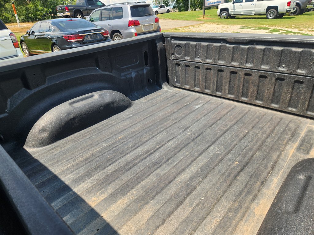 2019 RAM Ram 1500 Pickup Laramie - Photo 11