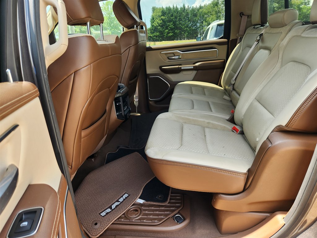 2019 RAM Ram 1500 Pickup Laramie - Photo 16